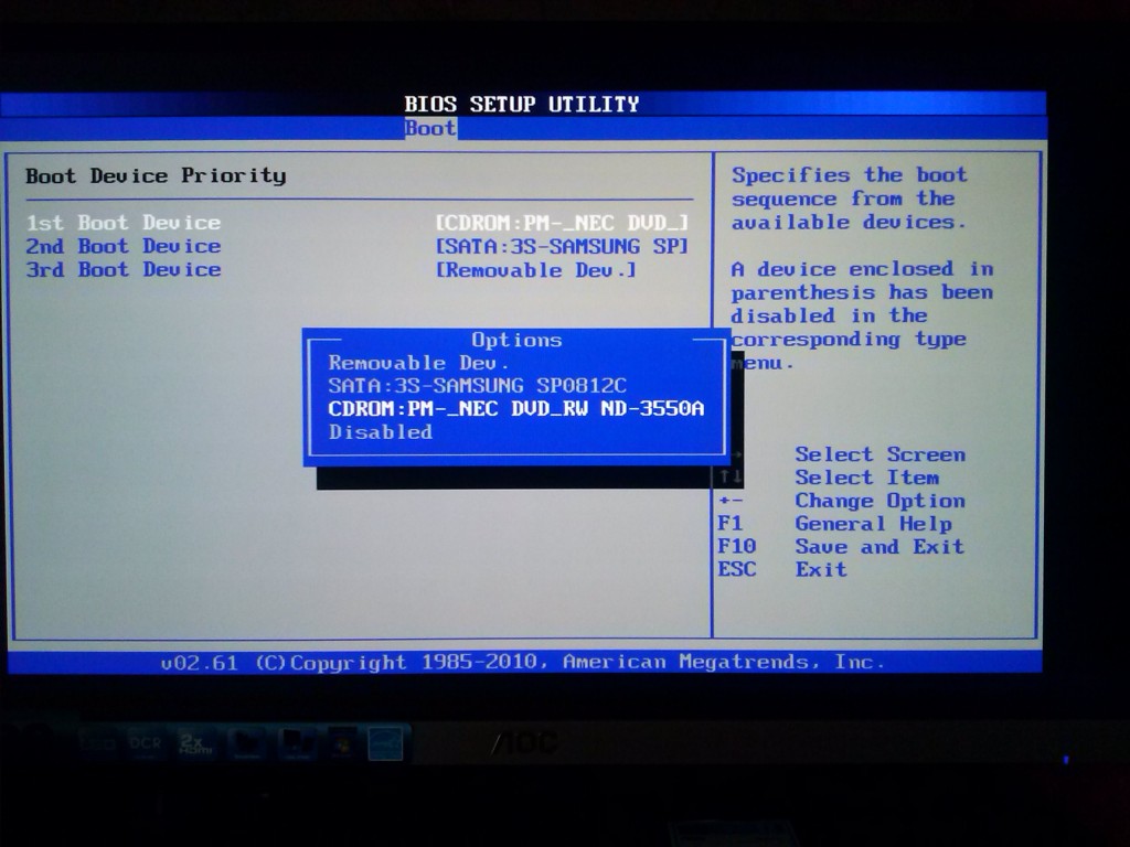 Как отображается жесткий диск в биосе. Ноутбук не видит жесткий диск в биосе. Жёсткий диск в биосе виндовс 10. Биос не видит жесткий диск причина. Биос не видит жесткий диск в boot.
